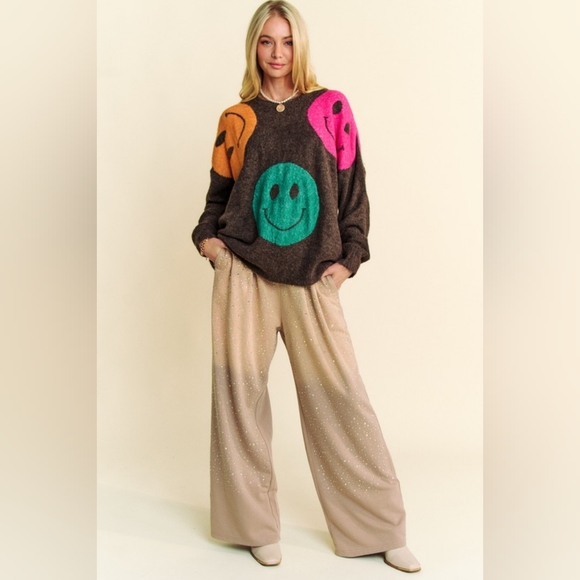 DAVI & DANI Knit Smiley Face Contrast Long Sleeve Oversized Pullover Sweater Top - Picture 8 of 16